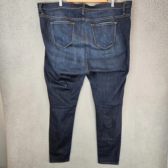 Judy Blue Womens Med Wash Stretch Skinny Leg Jeans Sz 3XL Slight Distressed - Picture 9 of 12